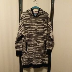 Simply Vera by Vera Wang hoodie tunic